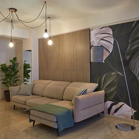 La Marina Apartahotel *