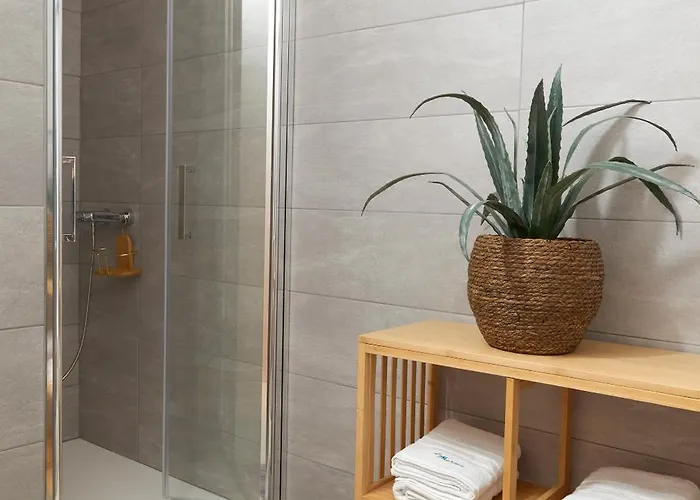 Aparthotel La Marina