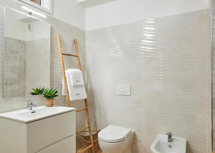 Aparthotel La Marina *