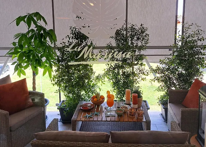 Aparthotel La Marina *